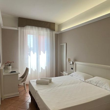 Hotel Aquila Castelfranco Emilia Εξωτερικό φωτογραφία