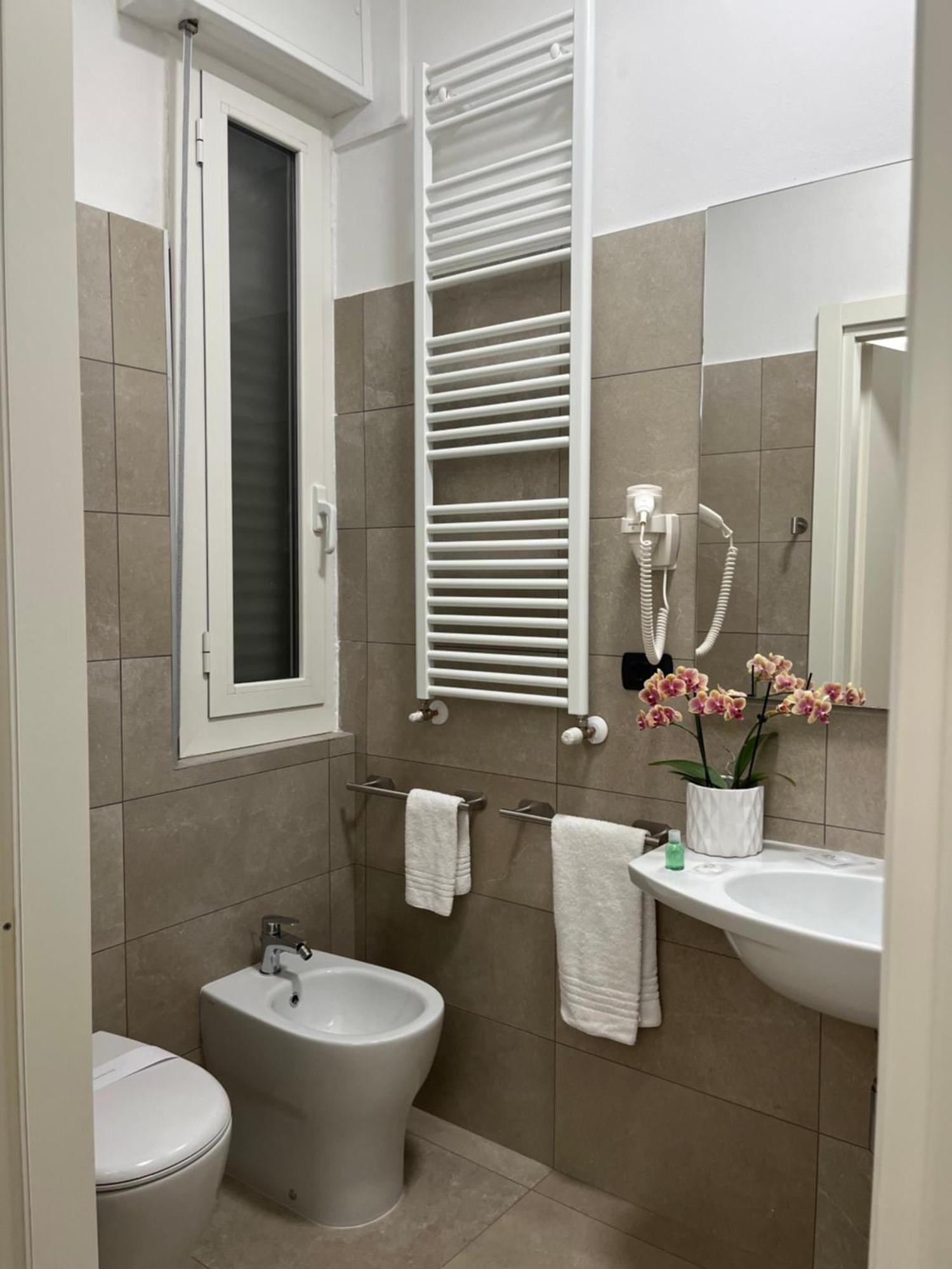 Hotel Aquila Castelfranco Emilia Εξωτερικό φωτογραφία