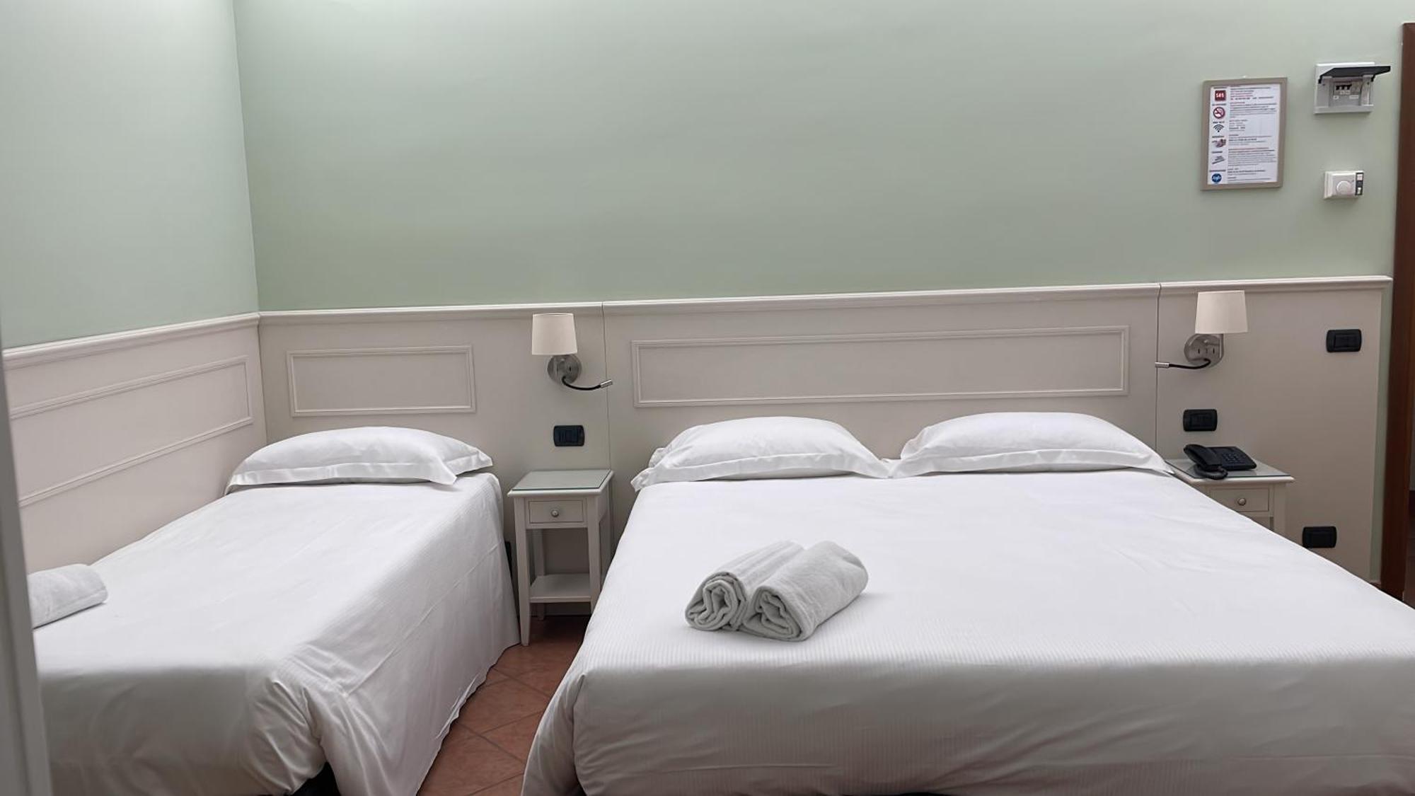 Hotel Aquila Castelfranco Emilia Εξωτερικό φωτογραφία